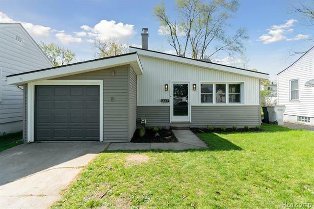 Property Photo:  684 E Brickley Avenue  MI 48030 