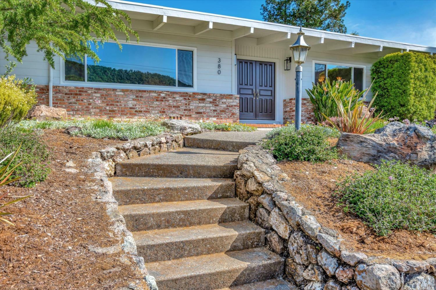 Property Photo:  380 Country Club Drive  CA 94949 