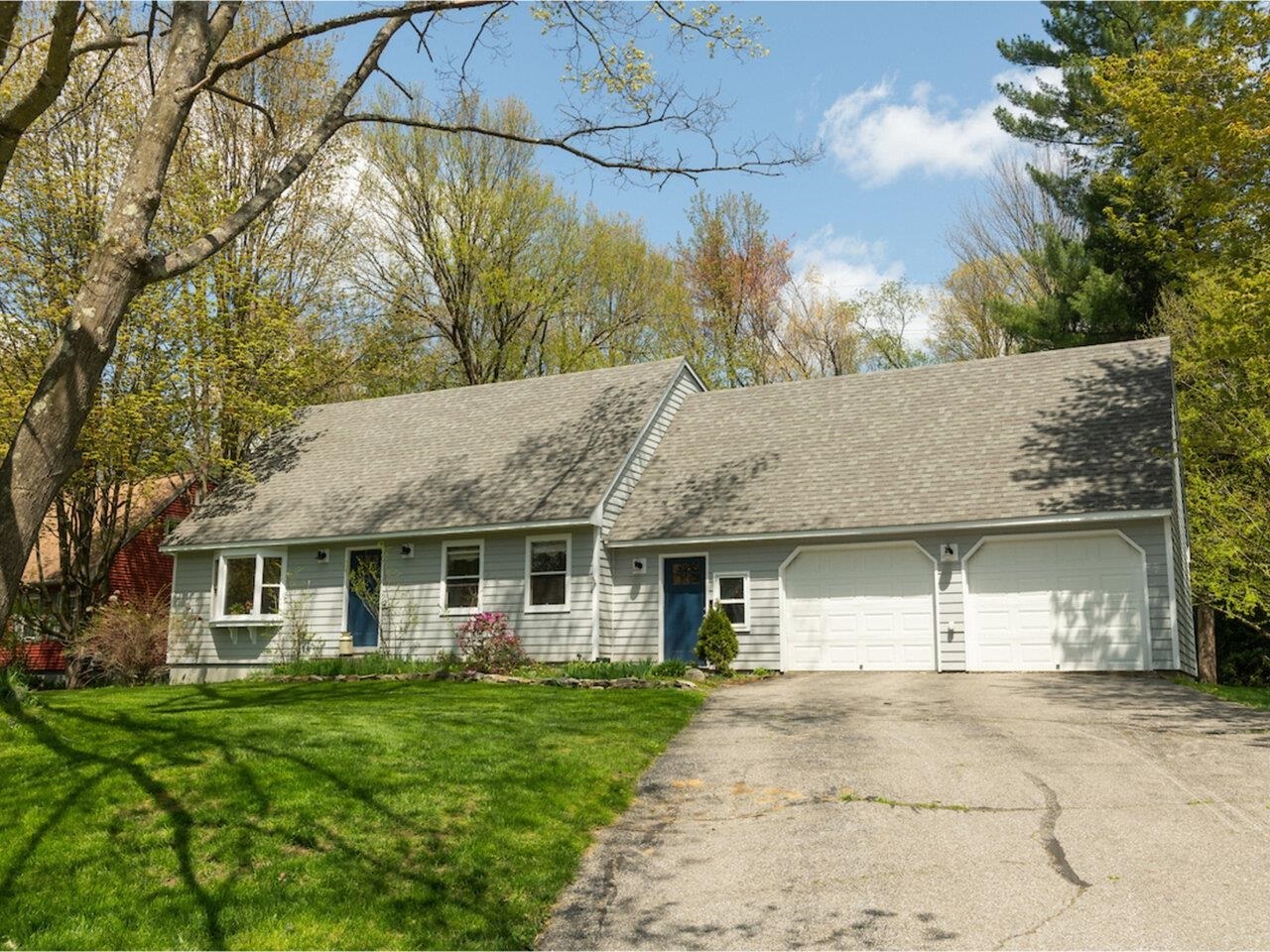 Property Photo:  2 Greenfield Court  VT 05452 