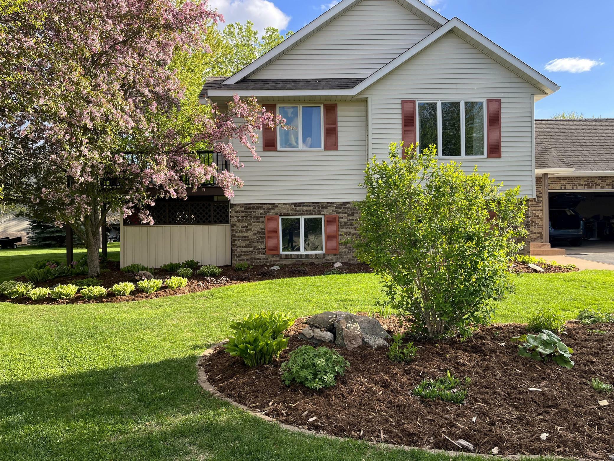 Property Photo: 1617 Aspen Lane MN 56303