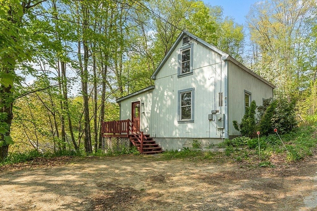 Property Photo:  14 Fenton Hill Rd  NH 03470 