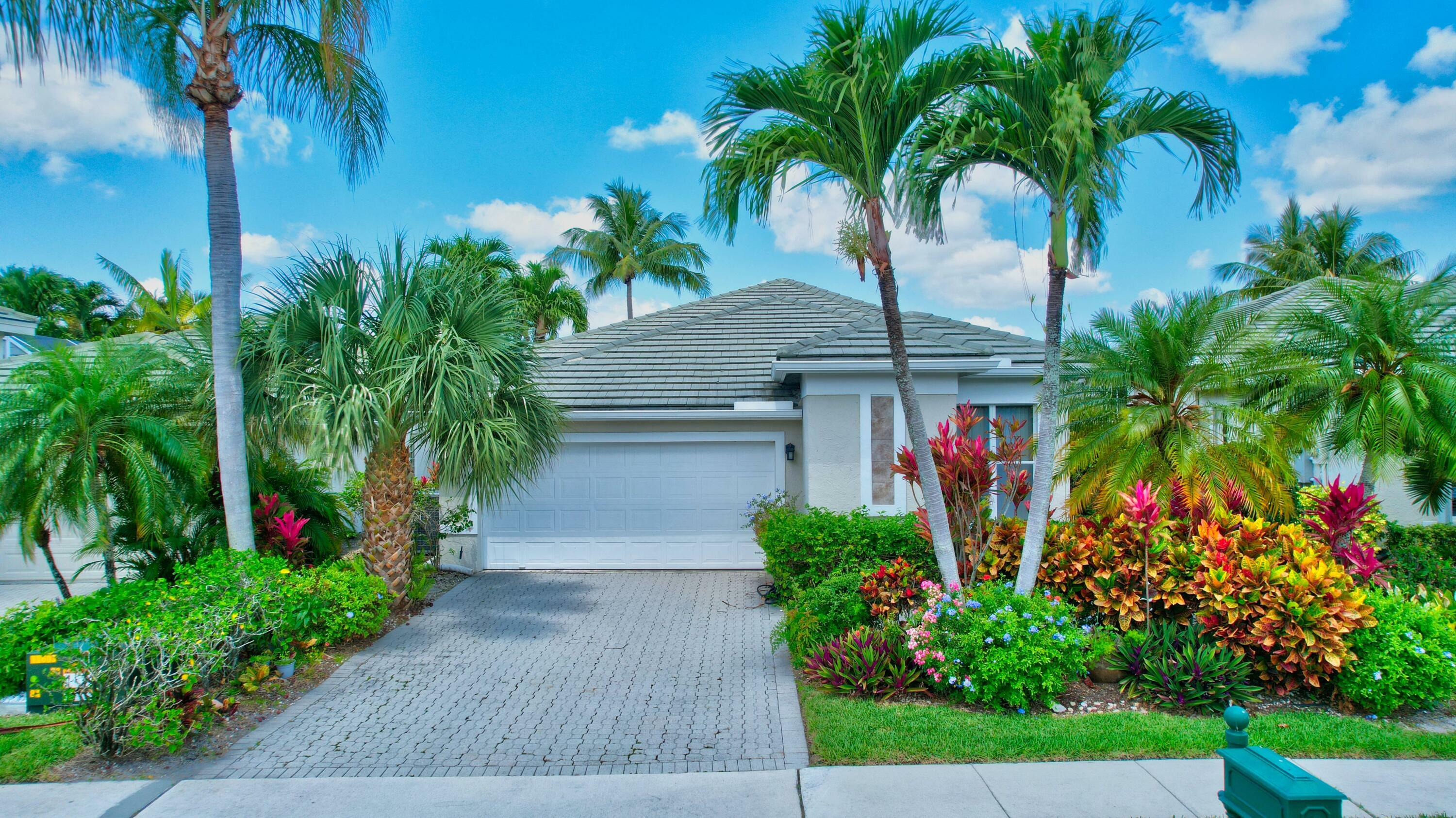 Property Photo: 7725 Rockford Road FL 33472