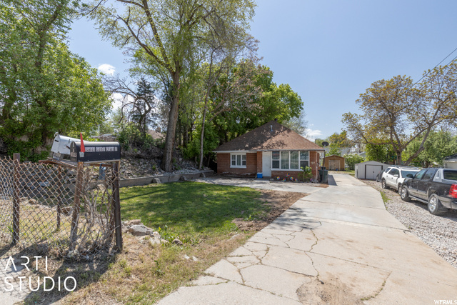 Property Photo: 221 E 8th S UT 84401