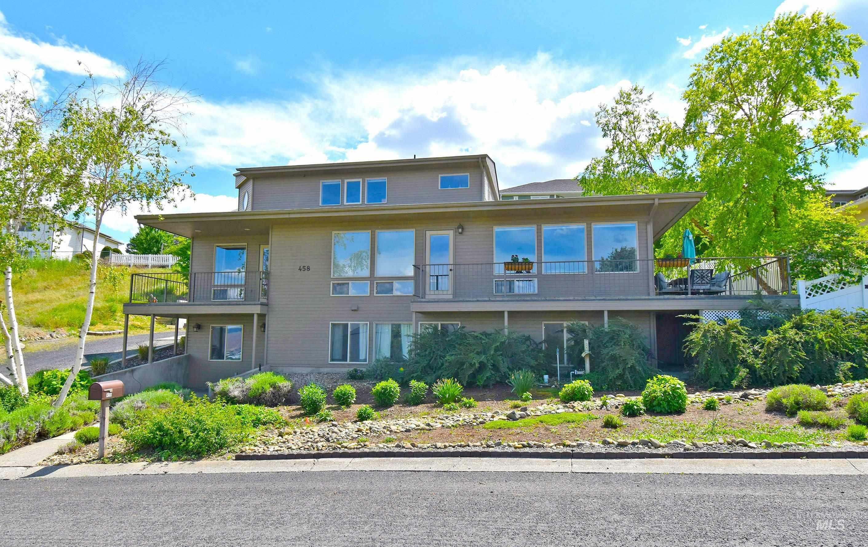 Property Photo: 458 Crestline Circle Drive ID 83501