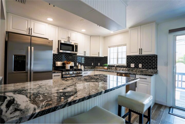 Property Photo:  7238 1st Avenue N  FL 33710 