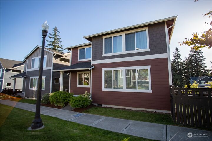 Property Photo: 1013 Sedonia Street WA 98310