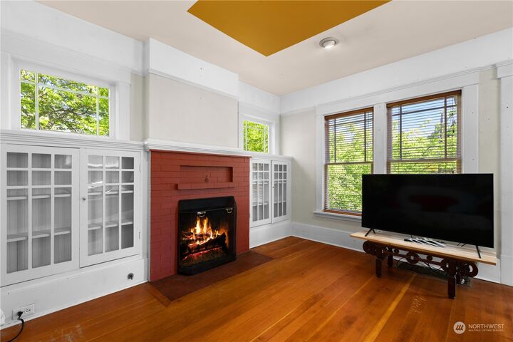 Property Photo:  139 29th Avenue E  WA 98112 