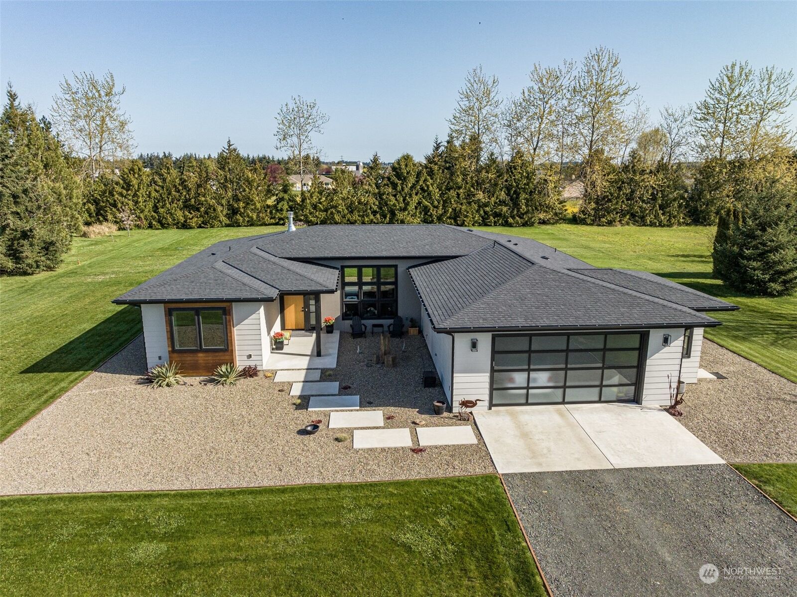 3 bed Sequim home for sale 152 Pheasant Run Drive, Sequim, WA 98382