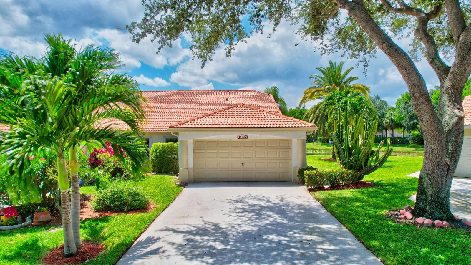 Property Photo:  15437 Lake Gardenia Place  FL 33484 