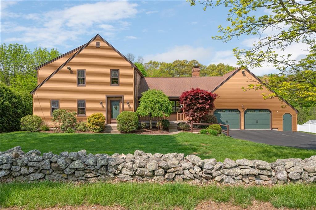 Property Photo: 21 Valley Stream Dr RI 02864