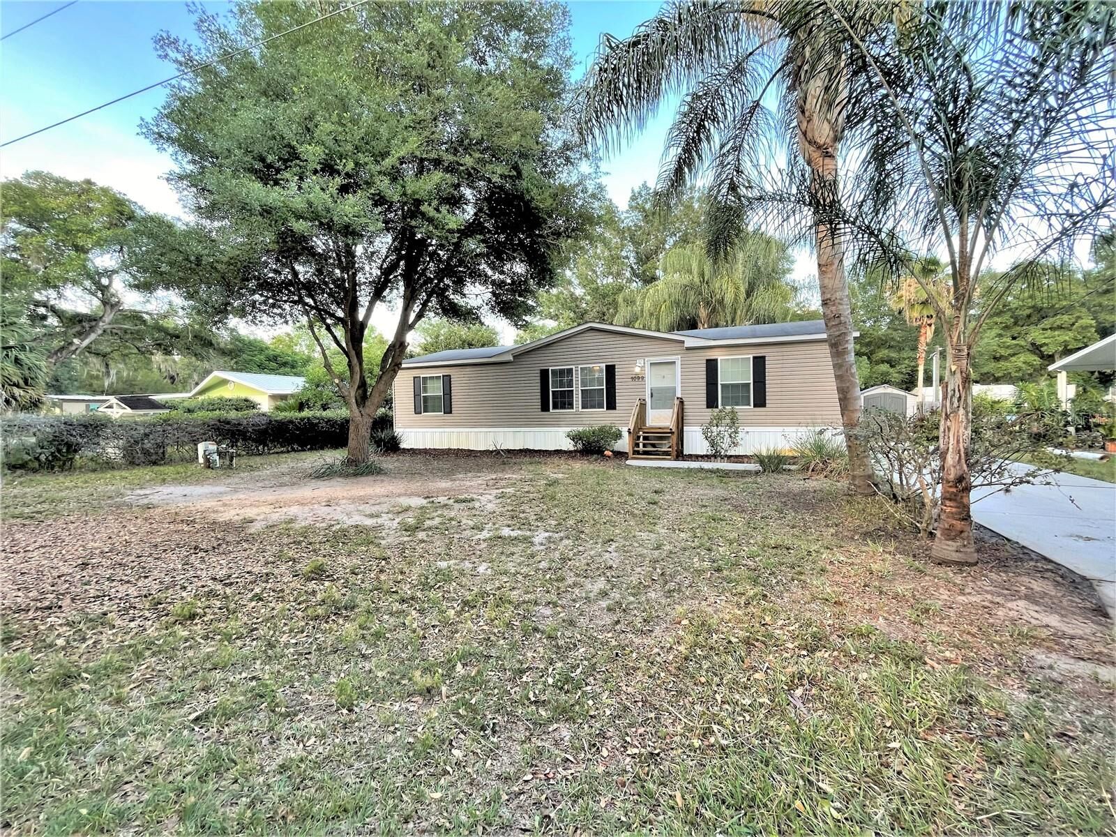 Property Photo:  2099 SE 170th Avenue Road  FL 34488 