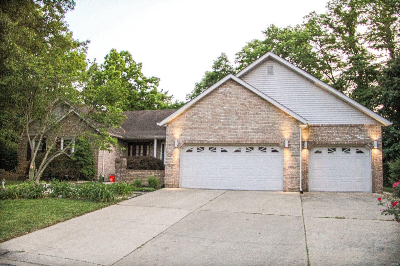 Property Photo:  306 Lockmoor Street  IL 62234 