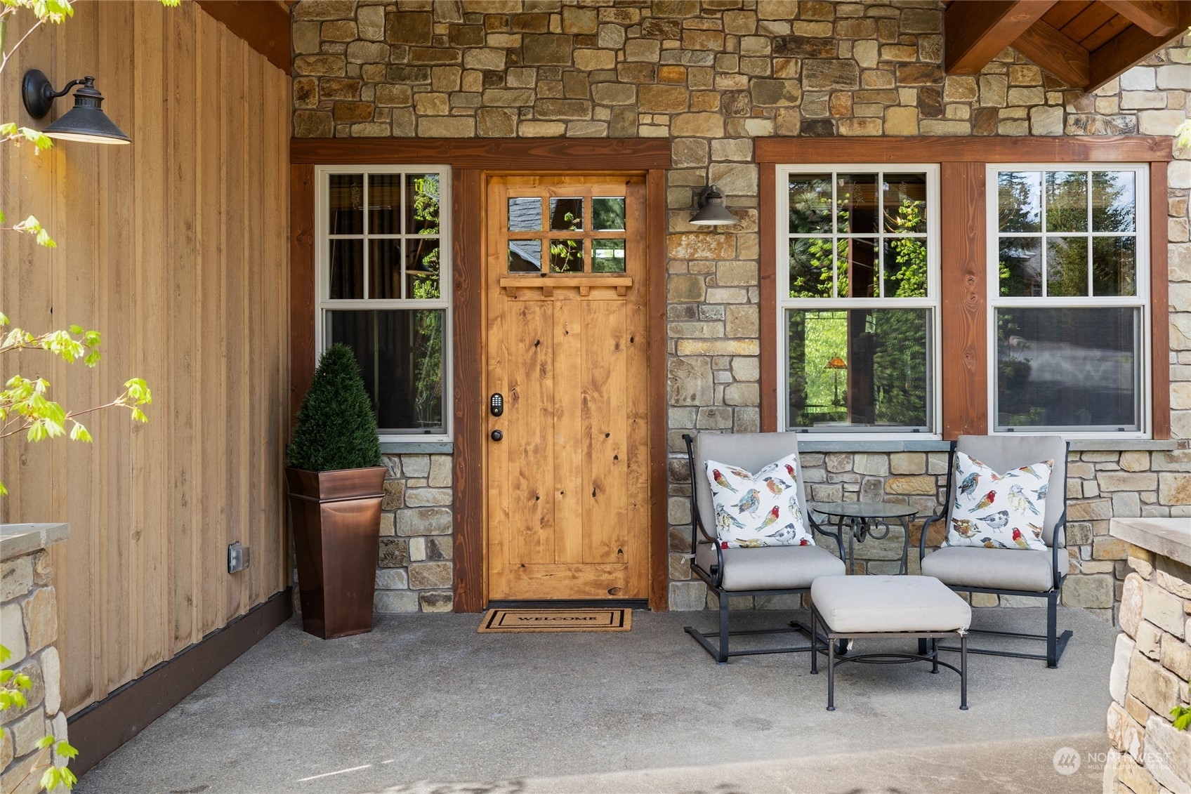 Property Photo: 280 Cake Box Lane WA 98922