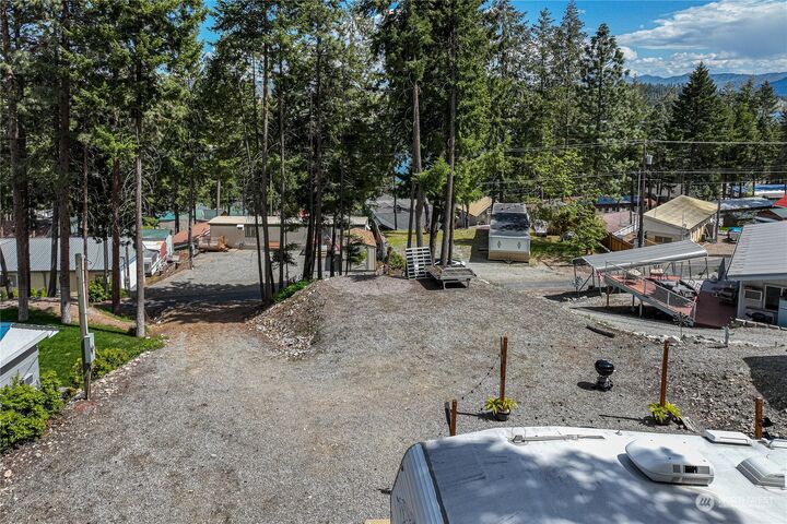 Property Photo:  12245 S Lakeshore Road 74  WA 98816 