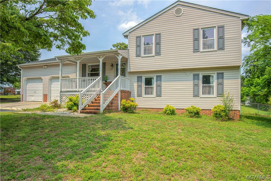 Property Photo:  1105 Collingwood Drive  VA 23860 