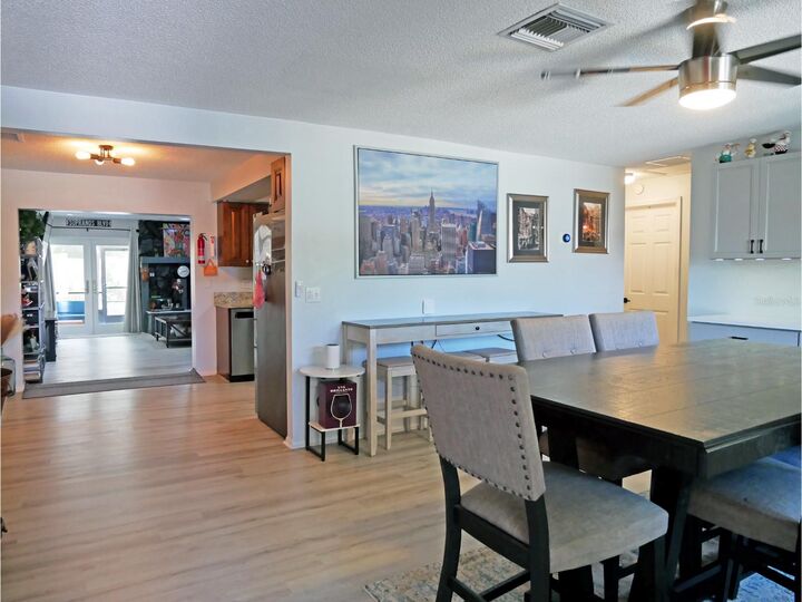 Property Photo:  8662 Oriole Lane  FL 33777 