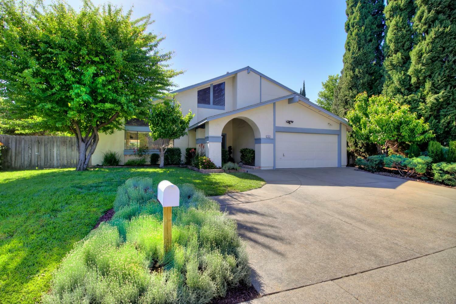 Property Photo: 7037 Kenneth Avenue CA 95610