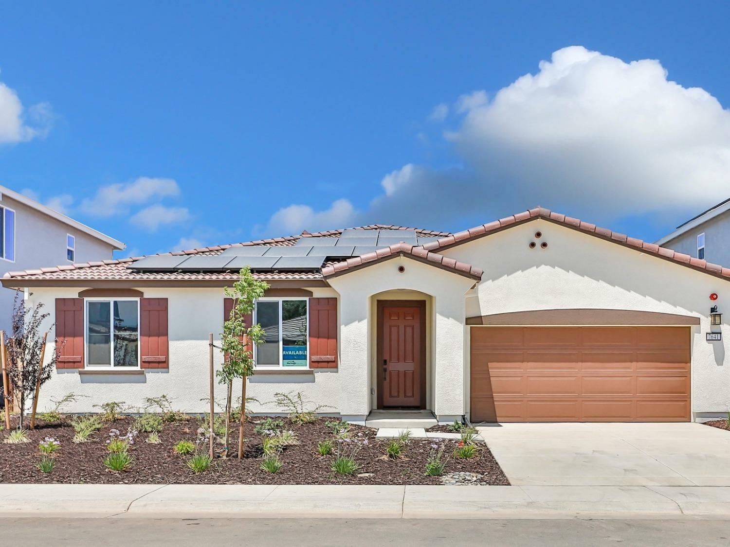 Property Photo:  7641 Coffer Way  CA 95757 