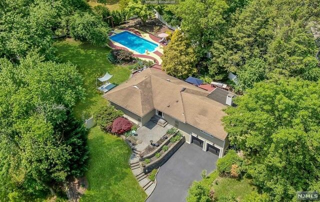 Property Photo:  125 Wierimus Lane  NJ 07642 