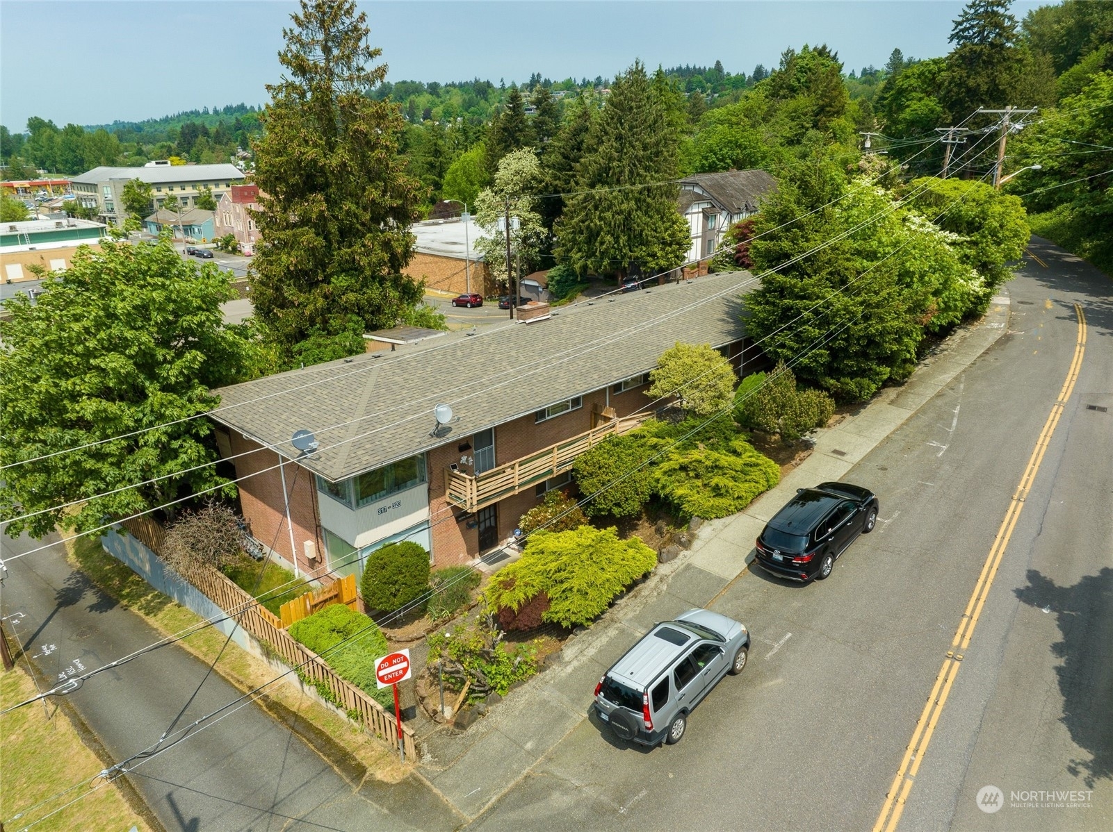 Property Photo:  317 E Titus Street  WA 98030 