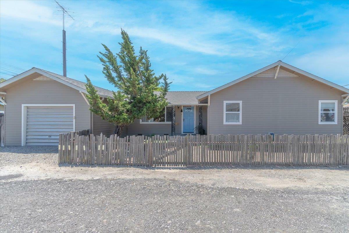 Property Photo:  829 Fremont Way  CA 95023 