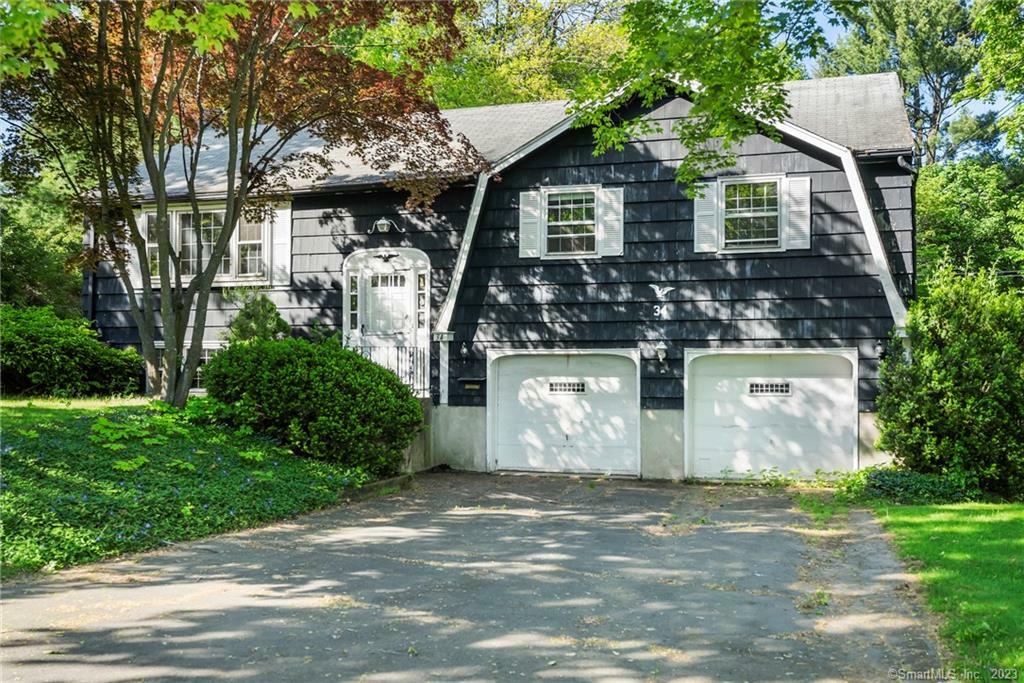Property Photo: 34 Eddy Lane CT 06111