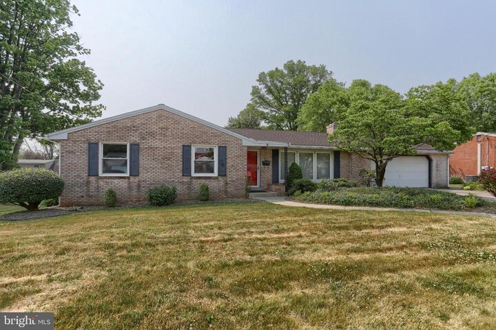 300 Klein Avenue  Lebanon PA 17042 photo