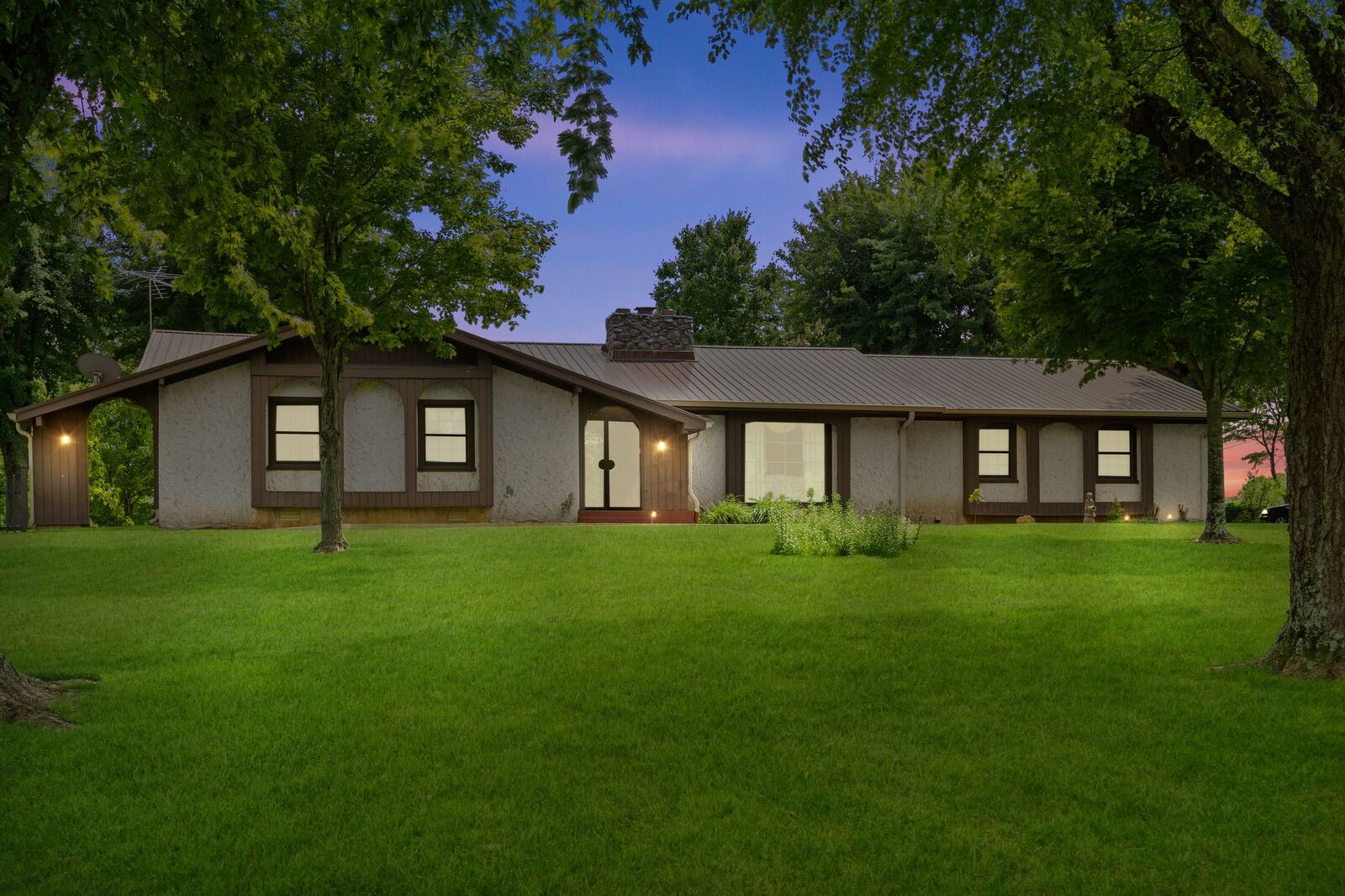 Property Photo:  141 Jernigan Rd  TN 37148 