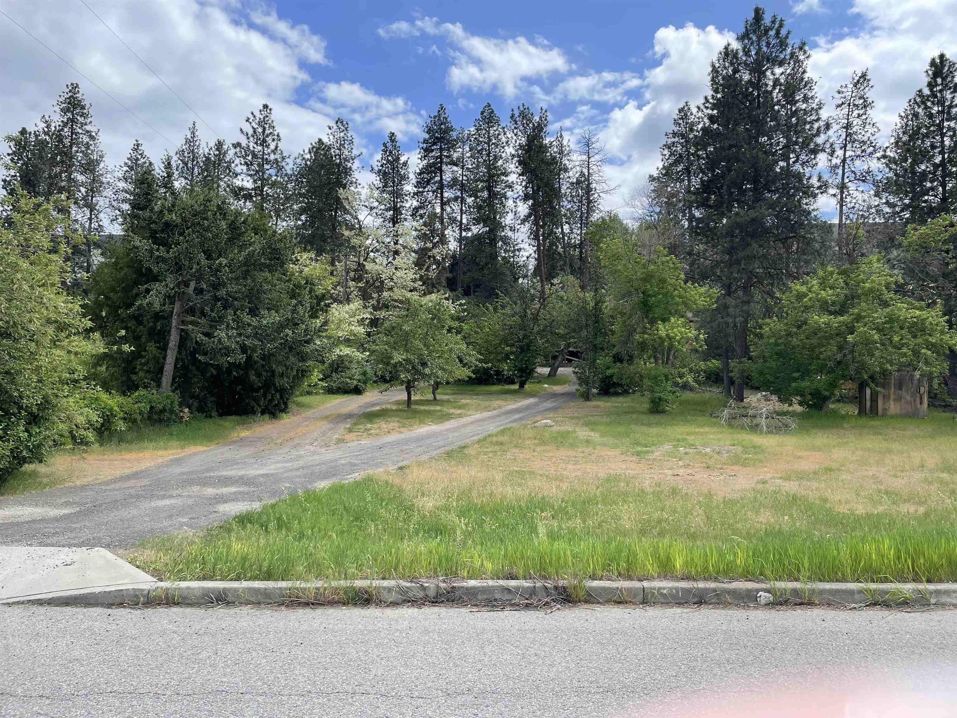 Property Photo: 13110 E Nora Ave 13220 E Nora Ave WA 99216
