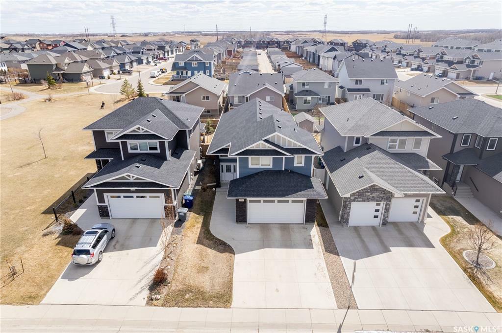 1514 Pringle Crescent  Saskatoon SK S7T0V6 photo