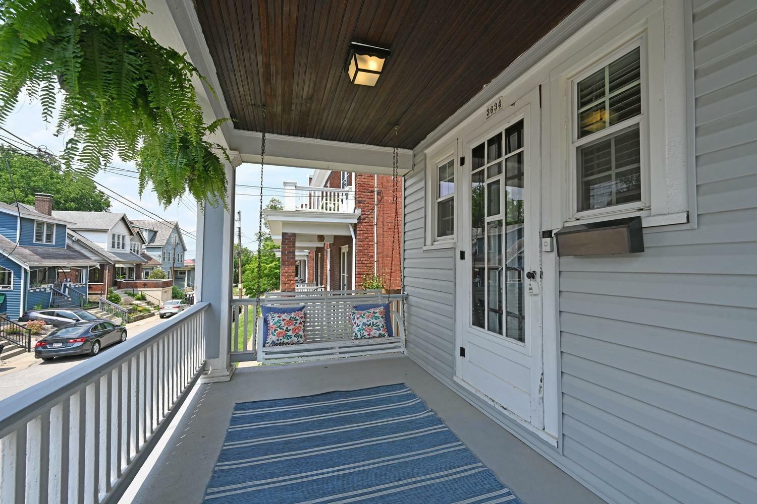 Property Photo: 3634 Besuden Court OH 45208