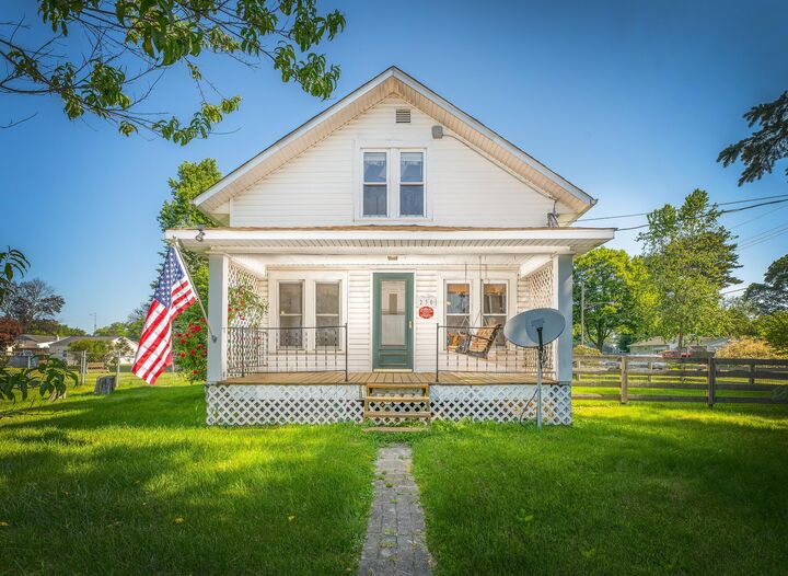 230 Goosepond Road  Newark OH 43055 photo