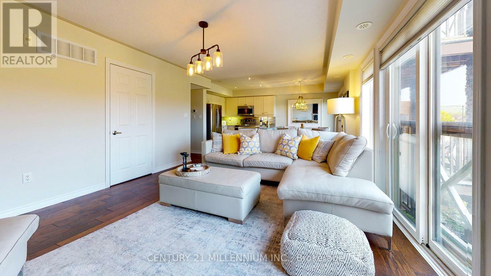 Property Photo:  4 Joseph Trail 24  ON L9Y0J2 