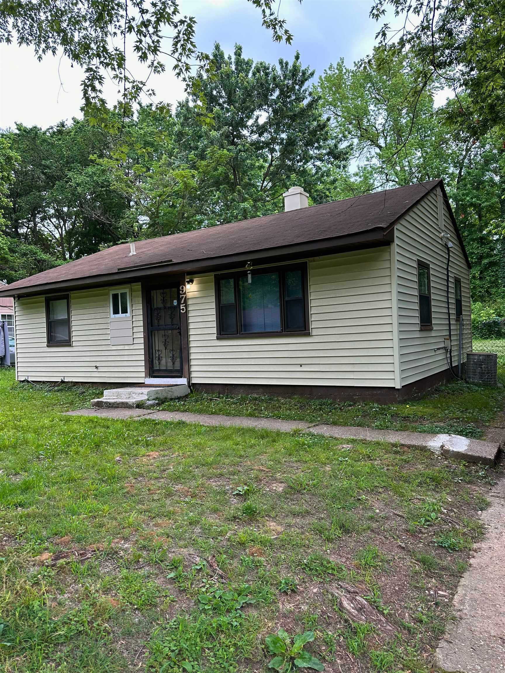 Property Photo:  975 Floyd Ave  TN 38127 