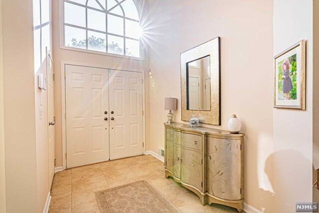 Property Photo: 24 Fells Manor Road NJ 07006