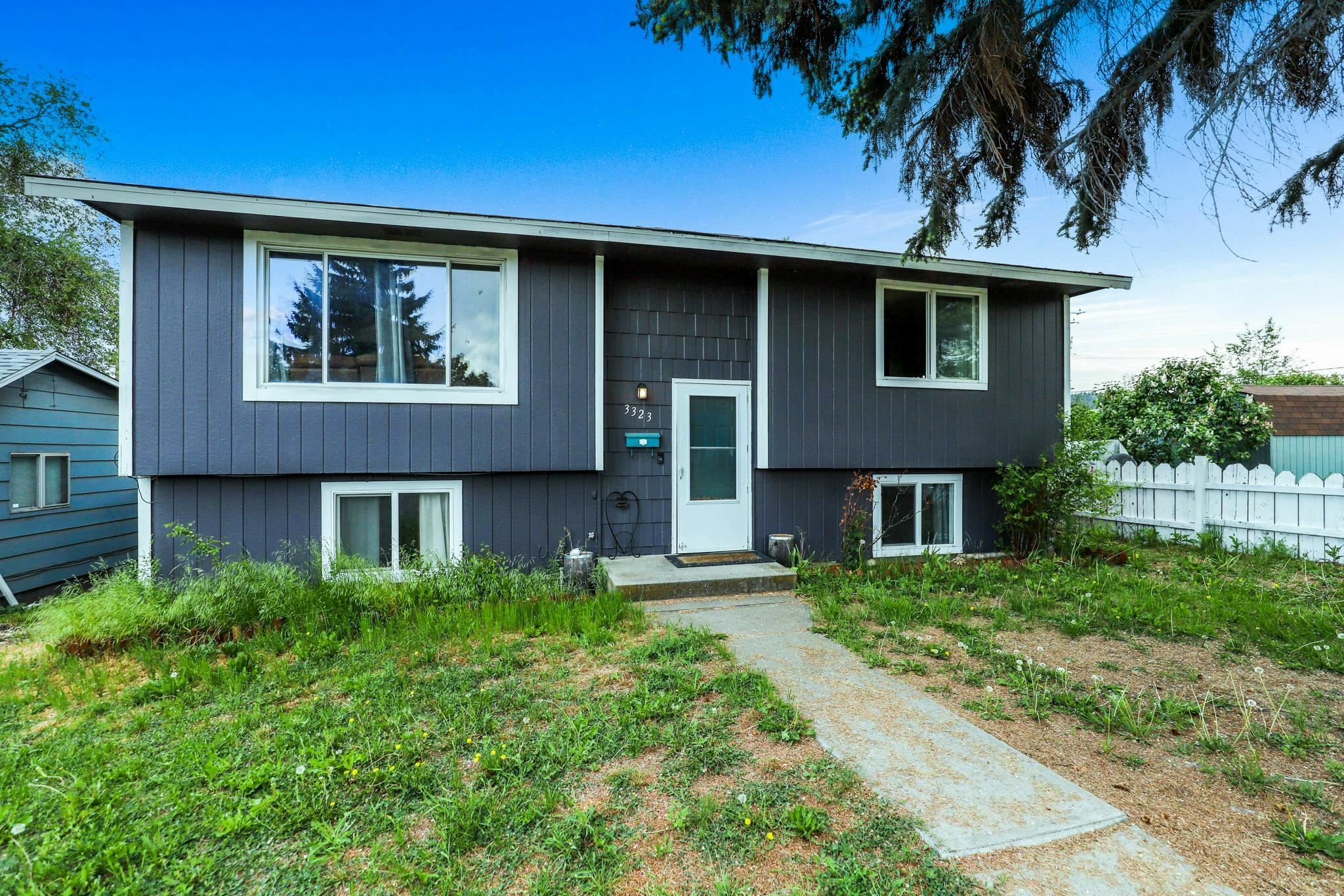 Property Photo:  3323 E Carlisle Ave  WA 99217 