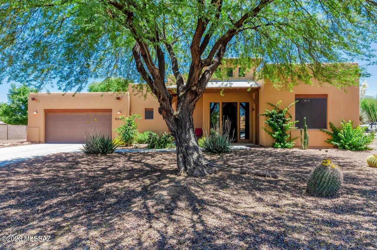 Property Photo:  9459 S Via Famero  AZ 85641 