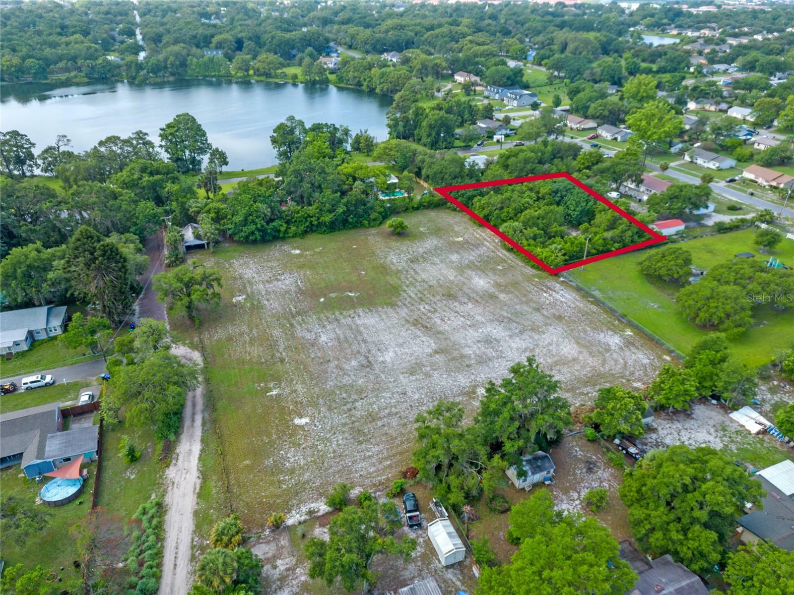 Property Photo:  N Lake Avenue  FL 32712 