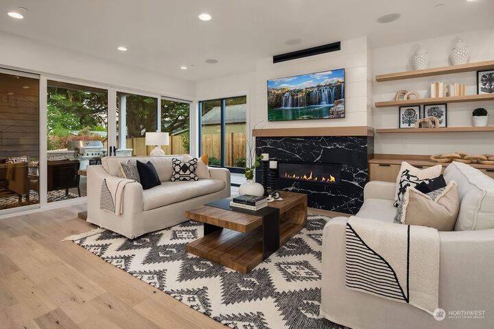 Property Photo: 1102 2nd Street WA 98033