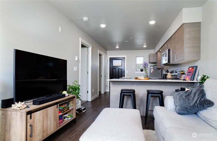 Property Photo:  1882 Front Street 208  WA 98264 