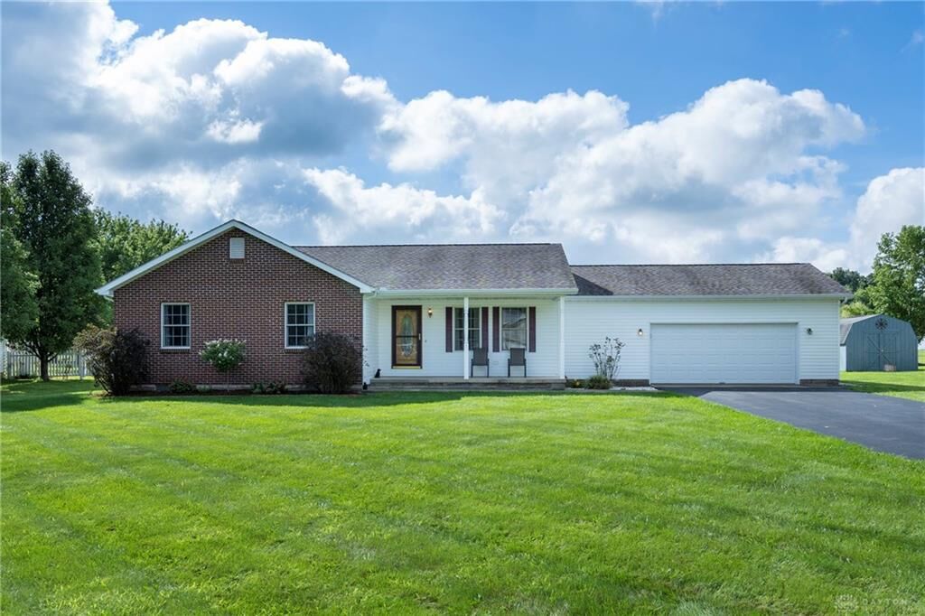 Property Photo: 432 Limerick Drive OH 45142