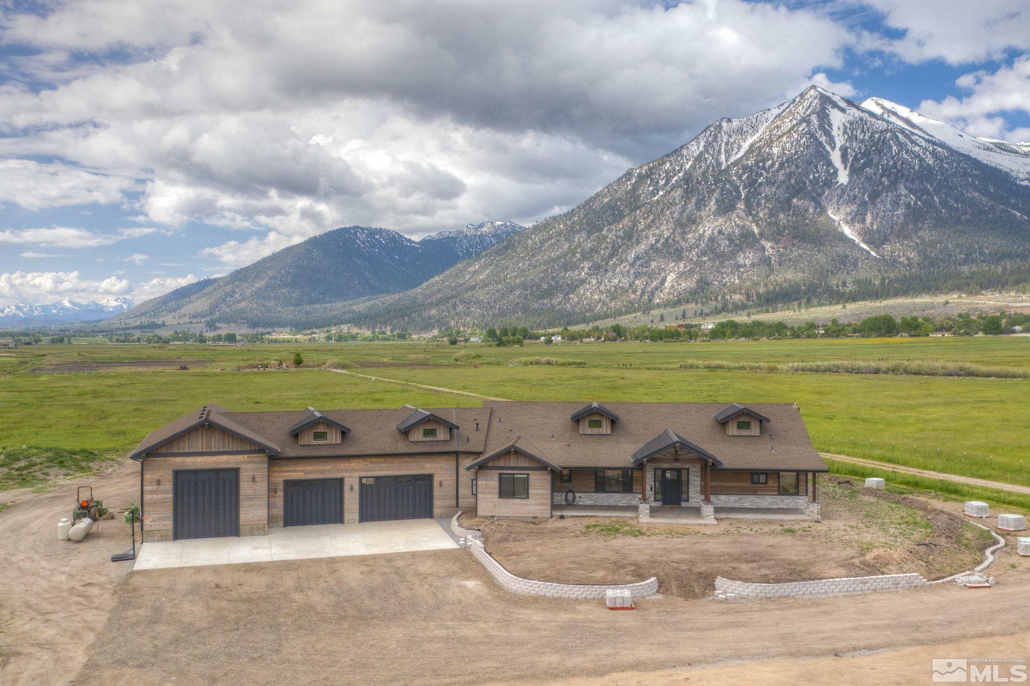 885 Bass Way  Gardnerville NV 89460 photo