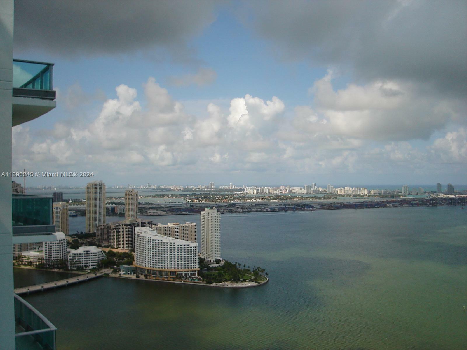 Property Photo:  1331 Brickell Bay Dr Ph4705  FL 33131 