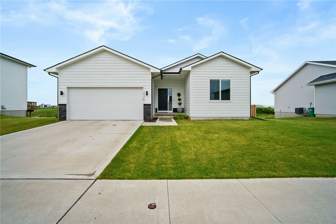 3510 Linden Drive SW  Bondurant IA 50035 photo