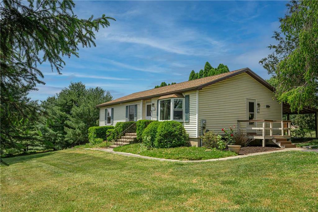 Property Photo:  1809 Delabole Road  PA 18072 