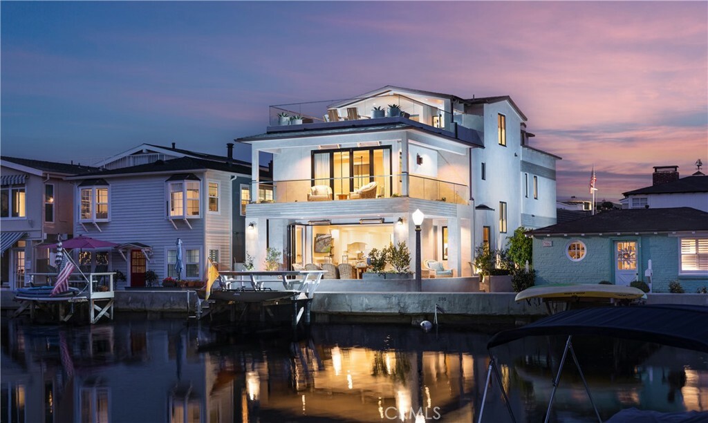 308 Grand Canal  Newport Beach CA 92662 photo