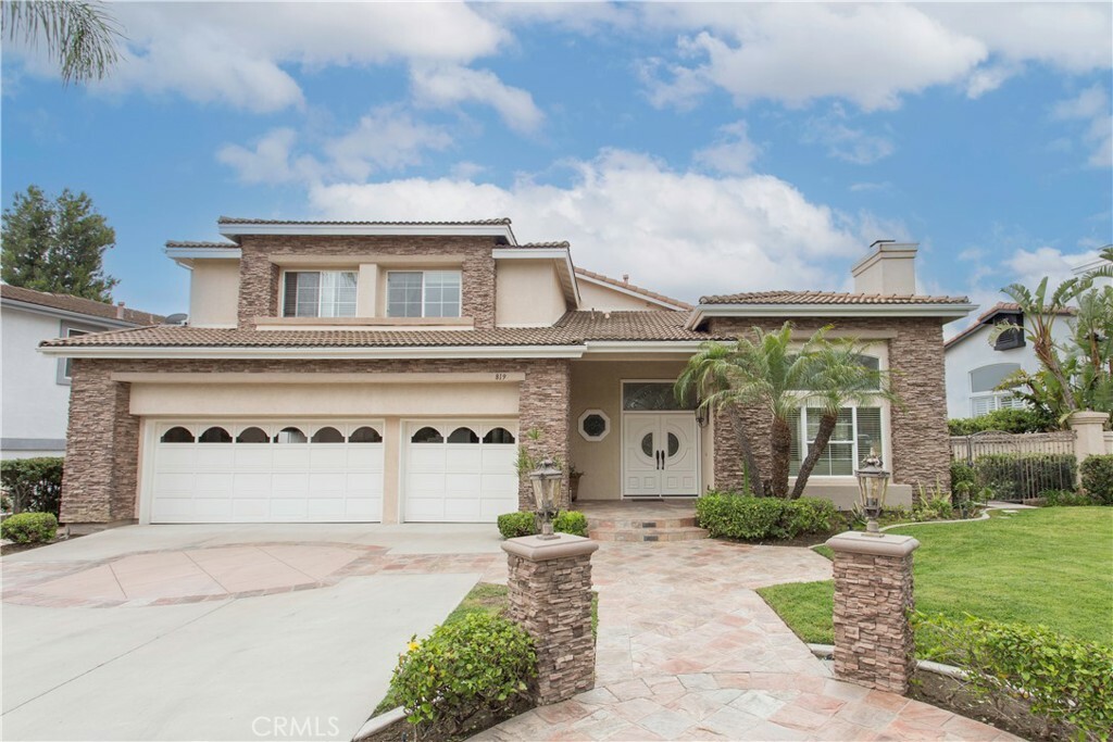 819 S Rock Garden Circle  Anaheim Hills CA 92808 photo