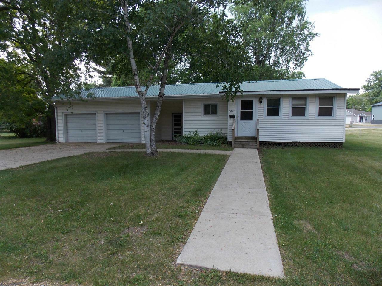 Property Photo:  1801 West 2nd Avenue  WI 53520 