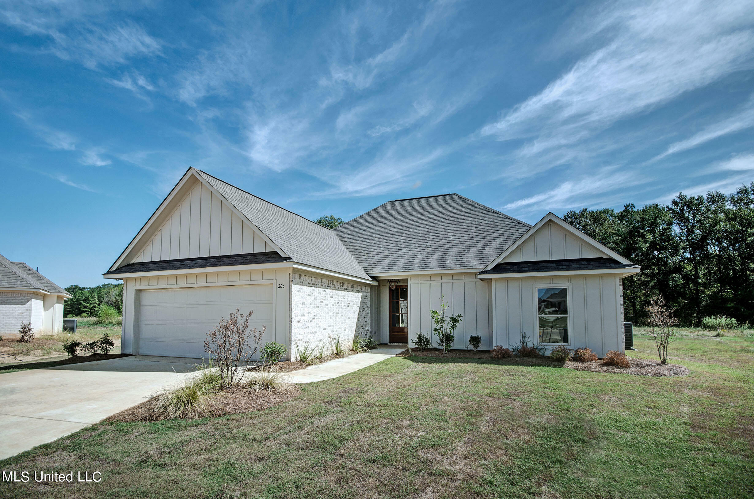 Property Photo:  206 Silver Maple Place Lot 198  MS 39046 