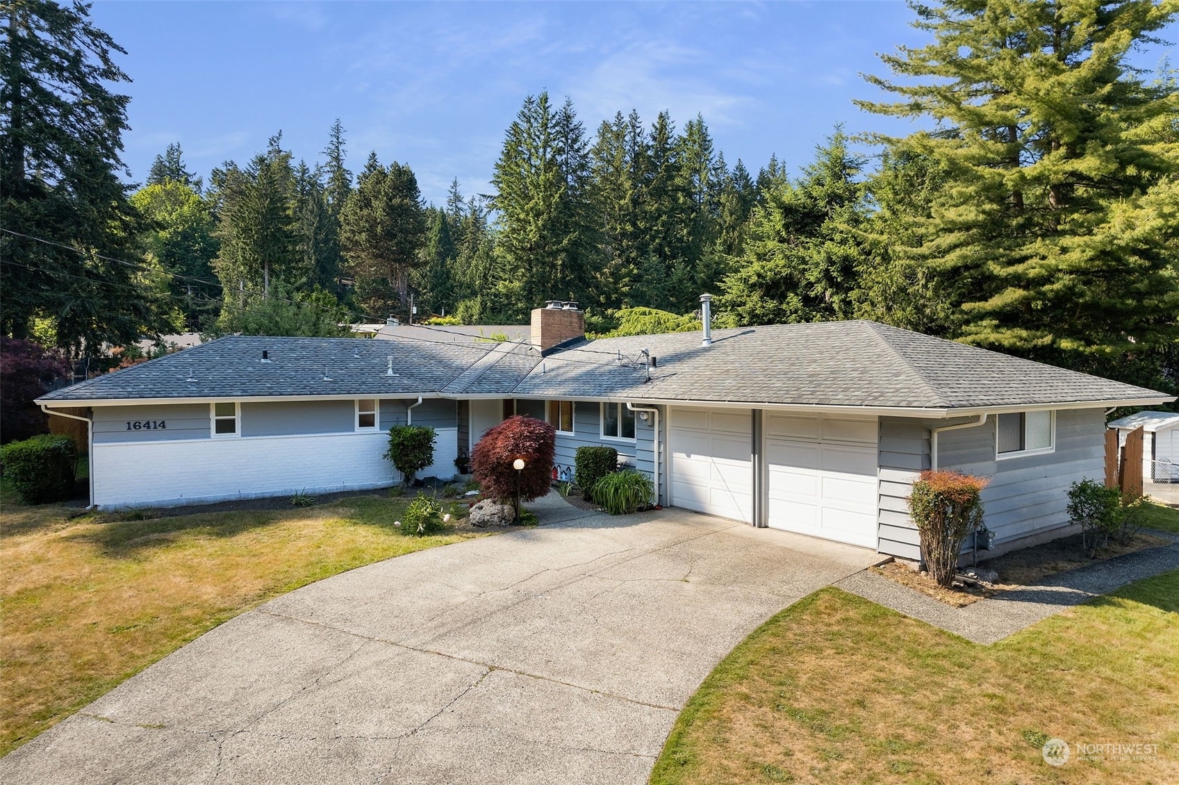 Property Photo:  16414 SE 35th Street  WA 98008 